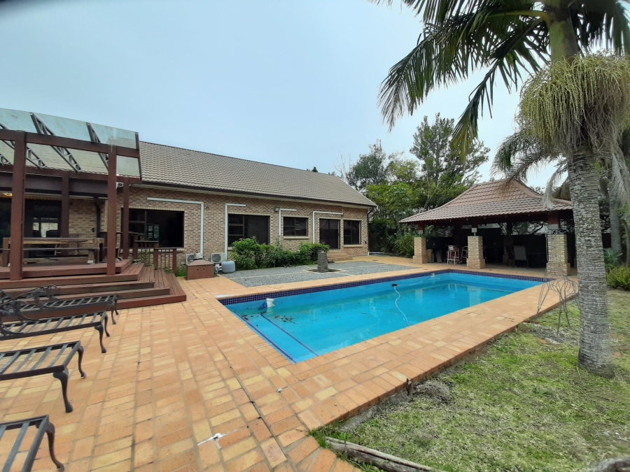 5 Bedroom Property for Sale in Abbotsford Eastern Cape